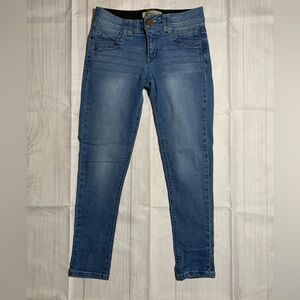 Democracy skinny crop jeans. Size 2.